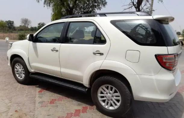 Toyota Fortuner 3.0 4X2 AT 2012