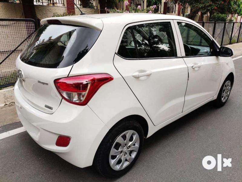 Hyundai Grand i10 Sportz 1.2 Kappa VTVT 2017