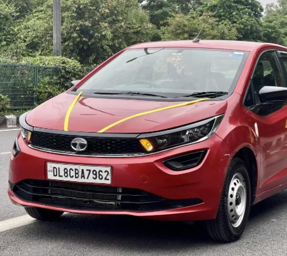 Tata Altroz XE Petrol 2020