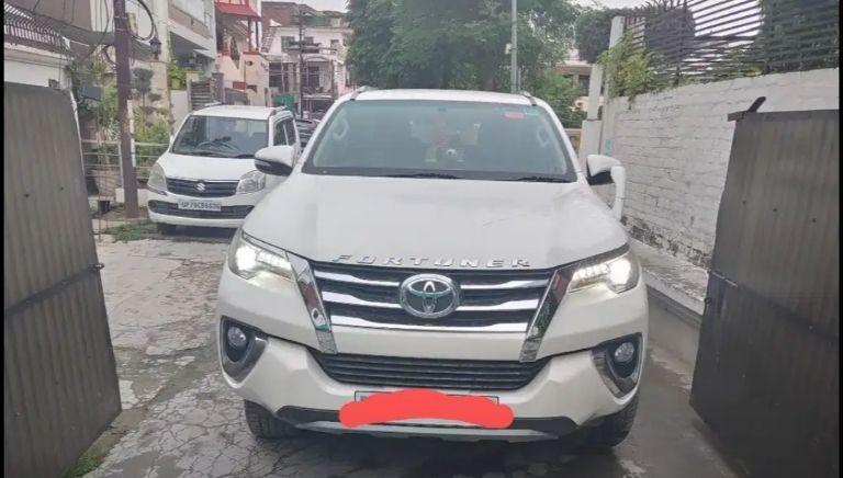 Toyota Fortuner Sigma 4 2018