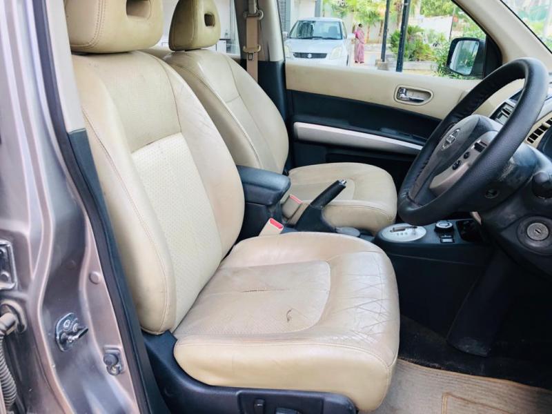 Nissan X-Trail SLX AT 2011