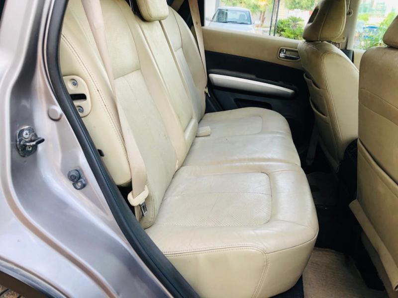 Nissan X-Trail SLX AT 2011