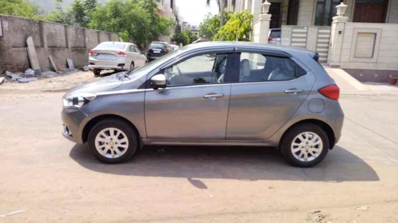 Tata Tiago Revotron XZ 2018