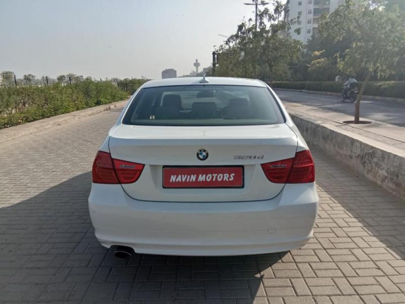 BMW 3 Series 320d 2011