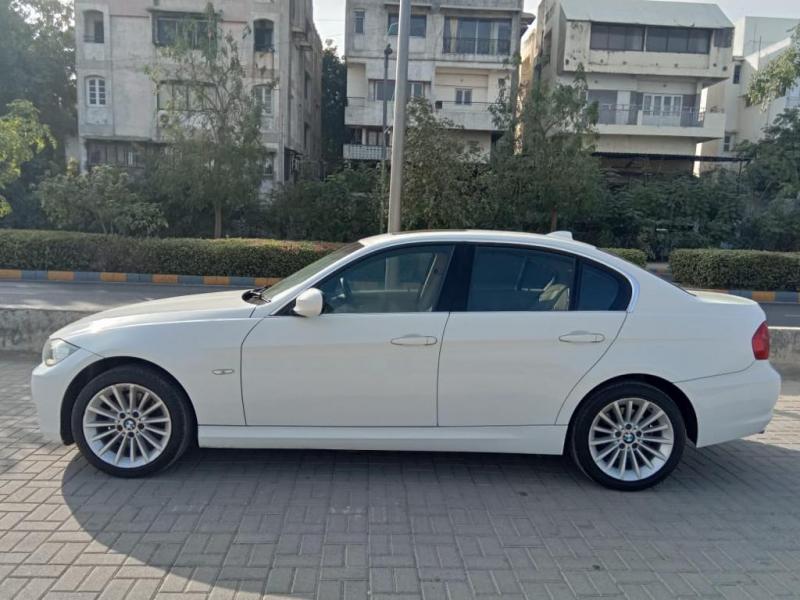 BMW 3 Series 320d 2011
