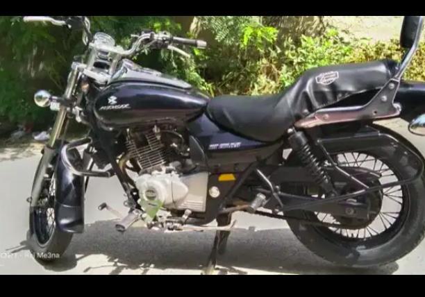 Bajaj Avenger 220cc 2014