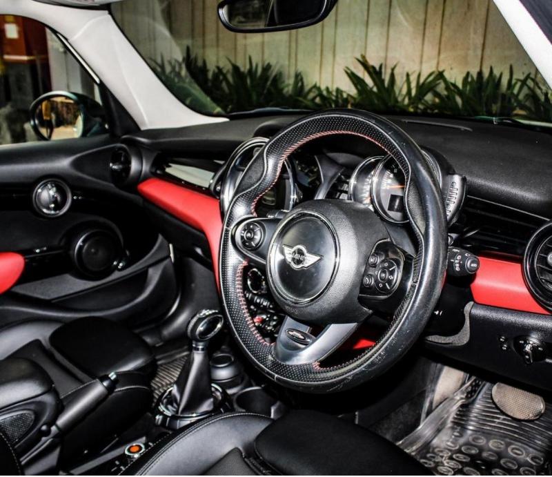 Mini Cooper D 5 Door 2016