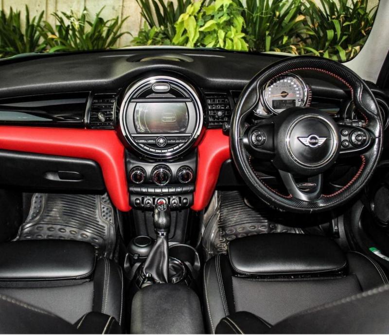 Mini Cooper D 5 Door 2016