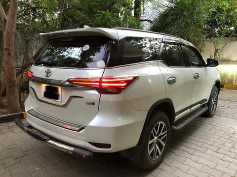 Toyota Fortuner 2.8 4x4 AT 2017