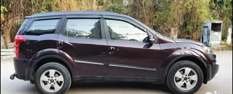 Mahindra XUV500 W8 2016