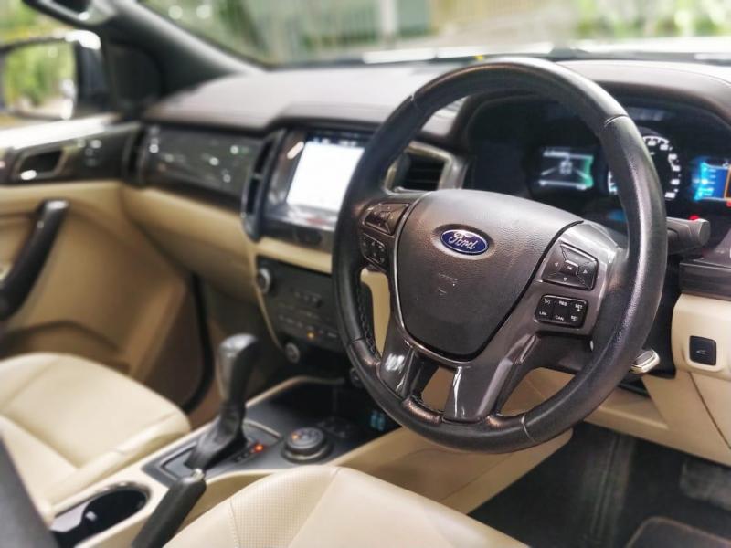 Ford Endeavour Titanium 3.2 4x4 AT 2018