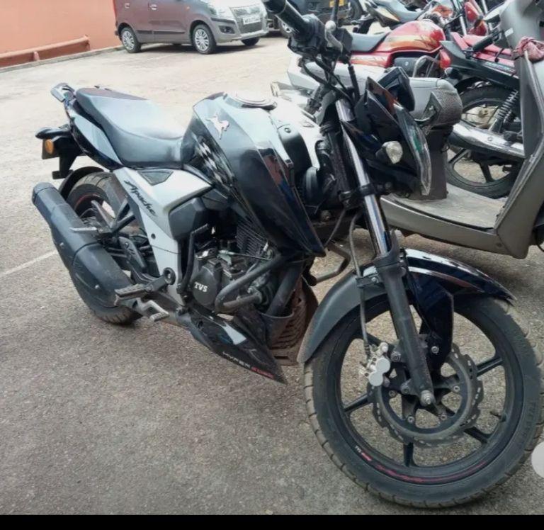 TVS Apache RTR 160 4V FI 2018