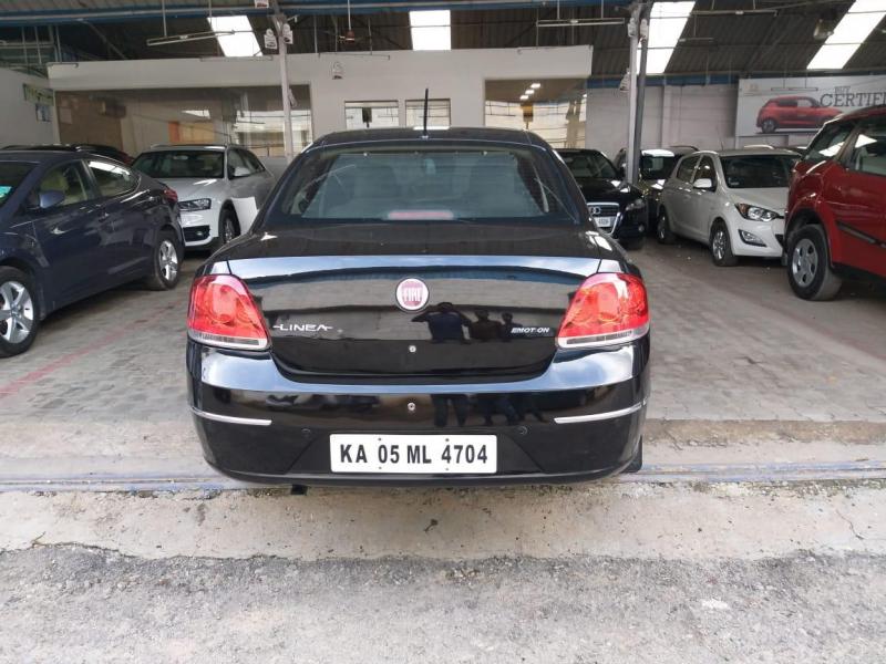 Fiat Linea EMOTION 1.4 2012