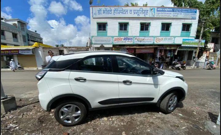 Tata Nexon Revotron XM 2020