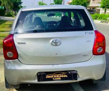 Toyota Etios Liva GD 2013