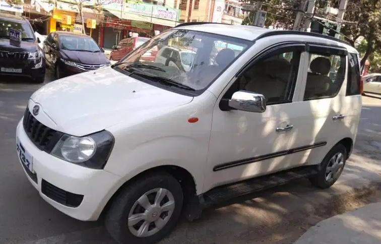 Mahindra Quanto C4 2013