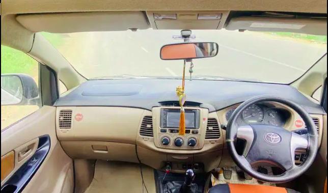 Toyota Innova 2.5 G (Diesel) 7 Seater 2016