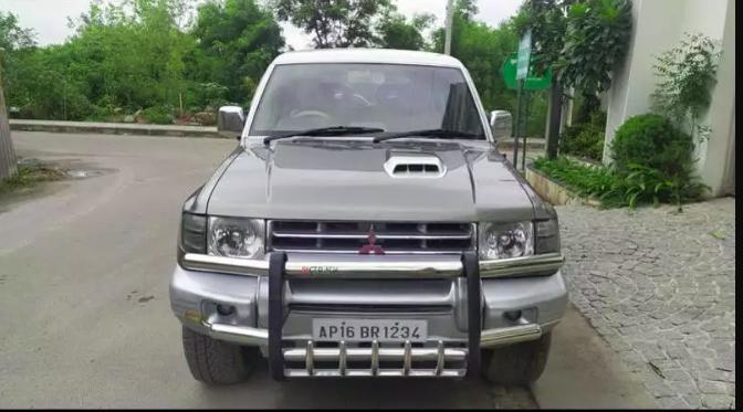Mitsubishi Pajero SFX 2.8 2010