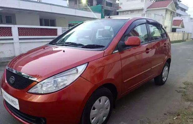 Tata Indica Vista Aura Plus 1.3 Quadrajet 2010