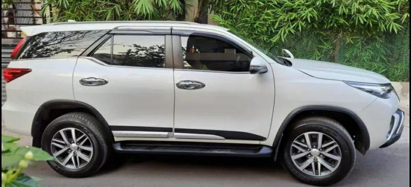 Toyota Fortuner 2.8 4x4 MT 2018
