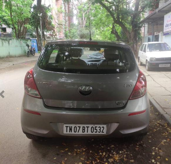 Hyundai i20 Sportz 1.2 2012