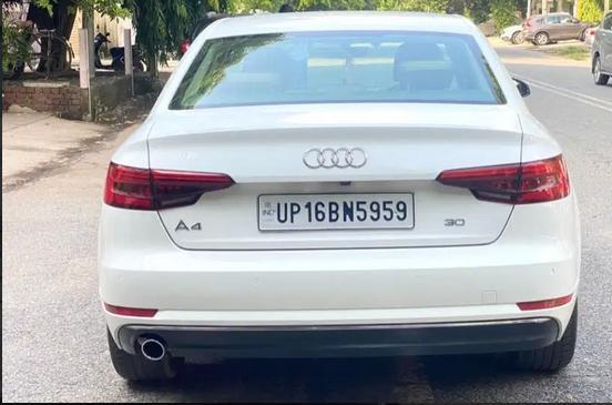 Audi A4 30 TFSI Premium Plus 2017