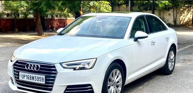 Audi A4 30 TFSI Premium Plus 2017