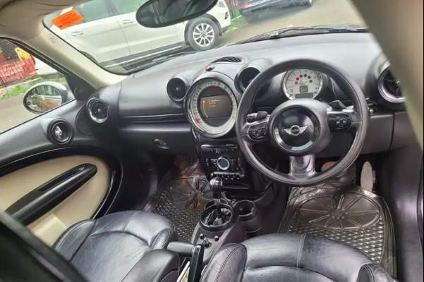 Mini Cooper D 5 Door 2013