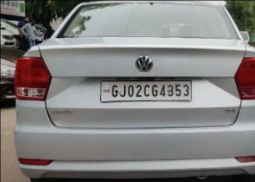 Volkswagen Ameo Highline 1.5L AT (D) 2017