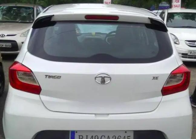 Tata Tiago Revotorq XE (O) 2018