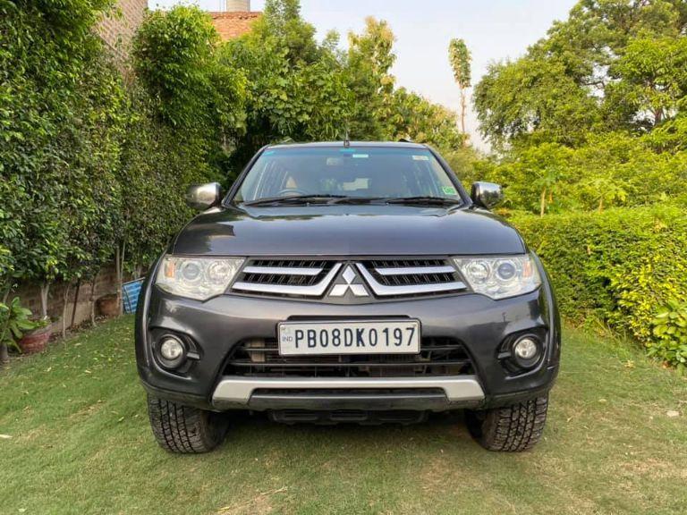 Mitsubishi Pajero Sport 2.5 AT 2016