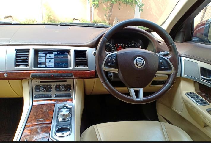 Jaguar XF 3.0 Litre S Premium 2013