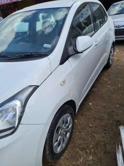 Hyundai Xcent E+ CRDi 2017