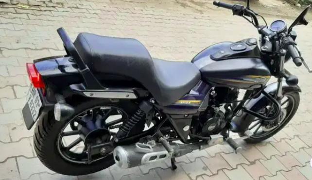 Bajaj Avenger Street 150 2017