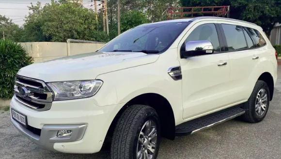 Ford Endeavour Titanium Plus 3.2 4x4 AT 2018