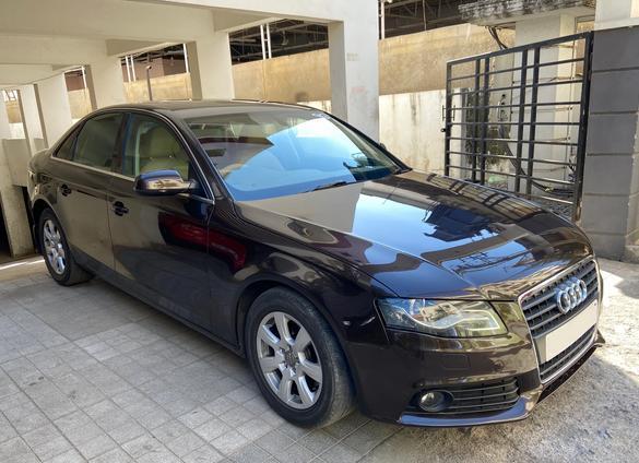 Audi A4 2.0 TDI MULTITRONIC 2011