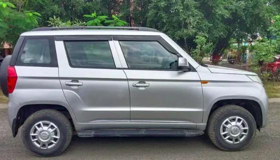 Mahindra TUV300 T6 Plus 2016