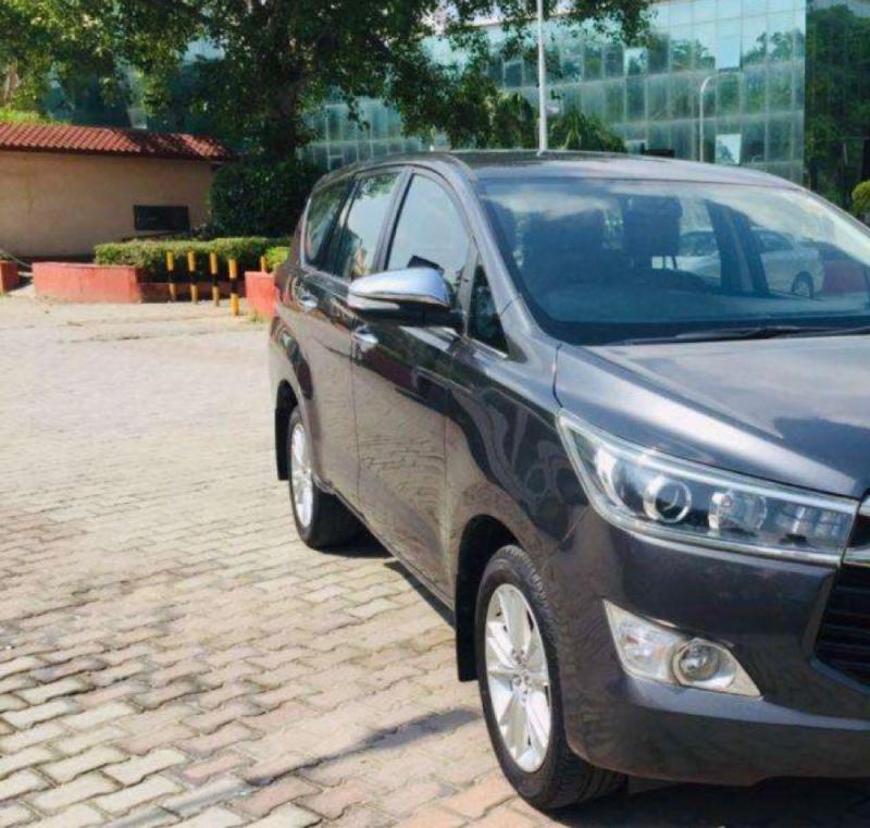 Toyota Innova Crysta 2.4 ZX 7 STR BS6 2020