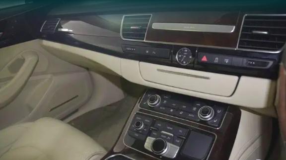 Audi A8 L 3.0 TDI QUATTRO 2014