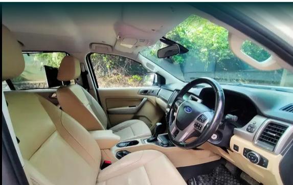 Ford Endeavour Titanium 3.2 4x4 AT 2017