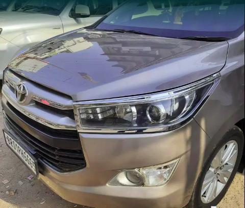 Toyota Innova Crysta 2.4 ZX 7 STR 2016