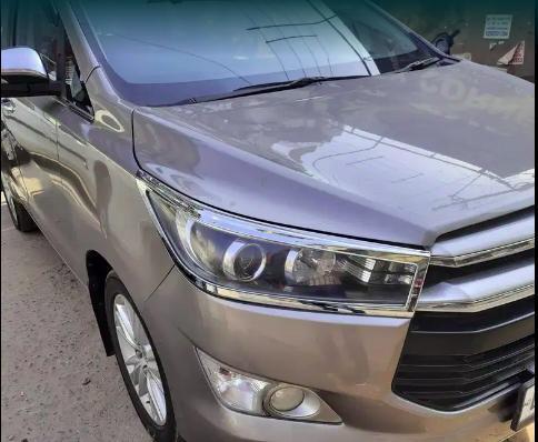 Toyota Innova Crysta 2.4 ZX 7 STR 2016