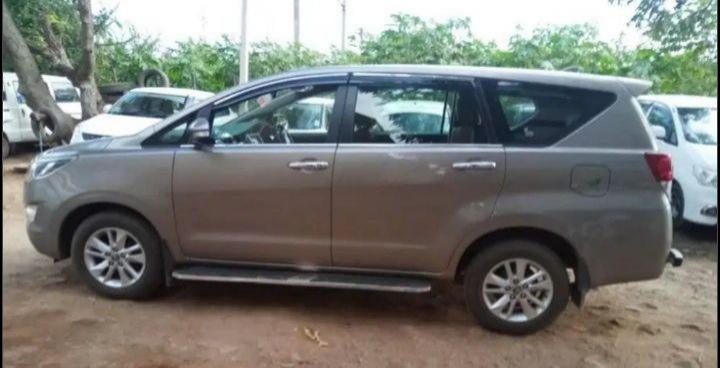 Toyota Innova Crysta 2.4 G 7 STR 2016