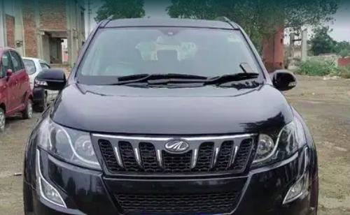 Mahindra XUV500 W8 AWD 2011