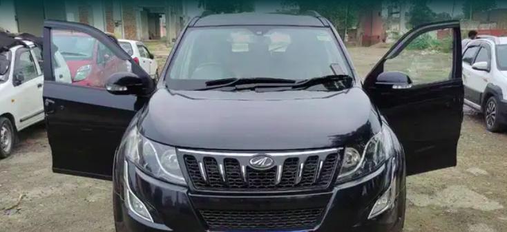 Mahindra XUV500 W8 AWD 2011