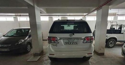 Toyota Fortuner 3.0 4X4 MT 2012