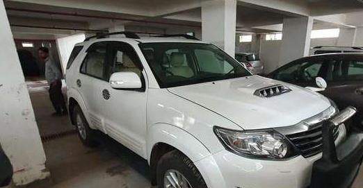 Toyota Fortuner 3.0 4X4 MT 2012