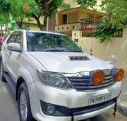 Toyota Fortuner 2.8 4x4 AT 2012