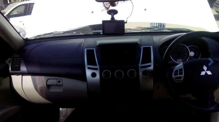 Mitsubishi Pajero Sport 4X4 2013