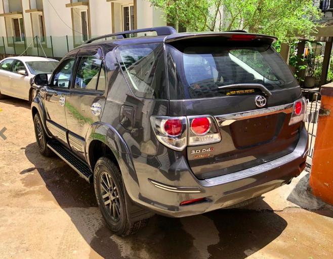 Toyota Fortuner 3.0 4x4 AT 2015